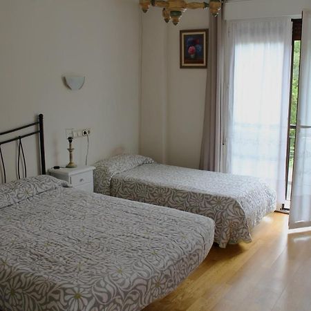 Ikaztegietako Ostatua Hotel Icazteguieta ภายนอก รูปภาพ
