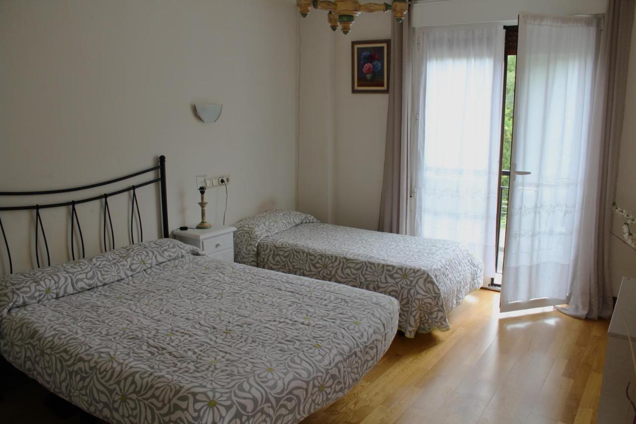 Ikaztegietako Ostatua Hotel Icazteguieta ภายนอก รูปภาพ